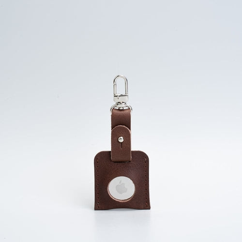 Leather AirTag Bag Charm with Carabiner – Handmade Italian Leather Keychain
