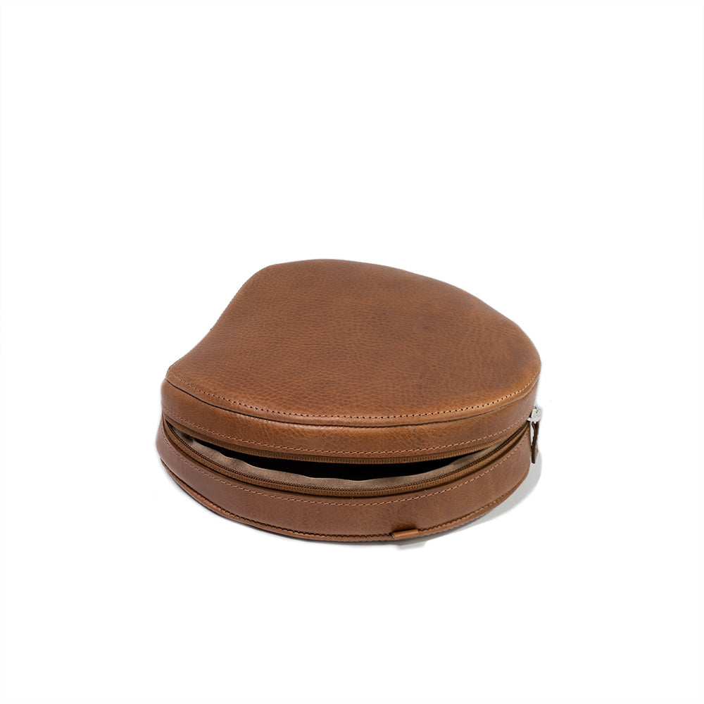 Leather Case for AirPods Max (Mahogany)